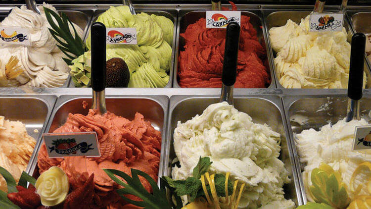 Gelaaati Di Marco ice cream shop Gothic Quarter Barcelona