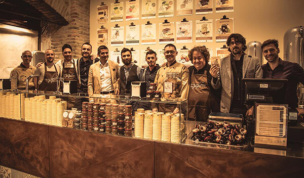 Oggi Gelato ice cream shop Gothic Quarter Barcelona