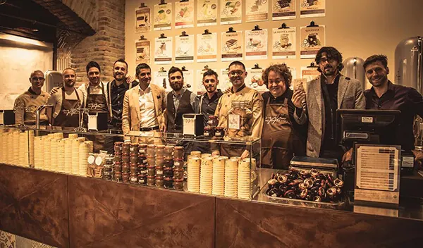 Oggi Gelato ice cream shop Gothic Quarter Barcelona